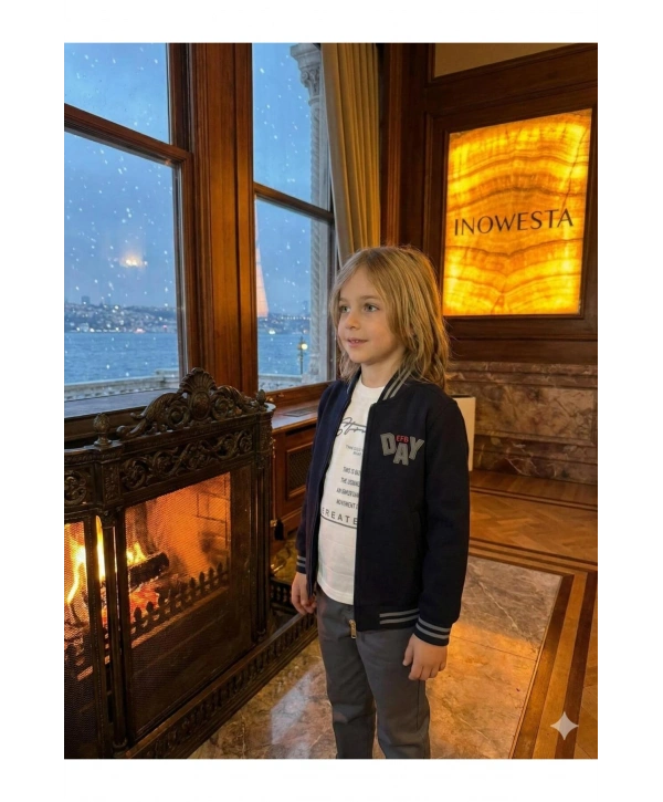 Erkek Çocuk 3Lü Kaşe Kabanlı Özel Kombinli Takım ÜST KALİTE (Bir Beden Büyük Tercih Edebilirsiniz)