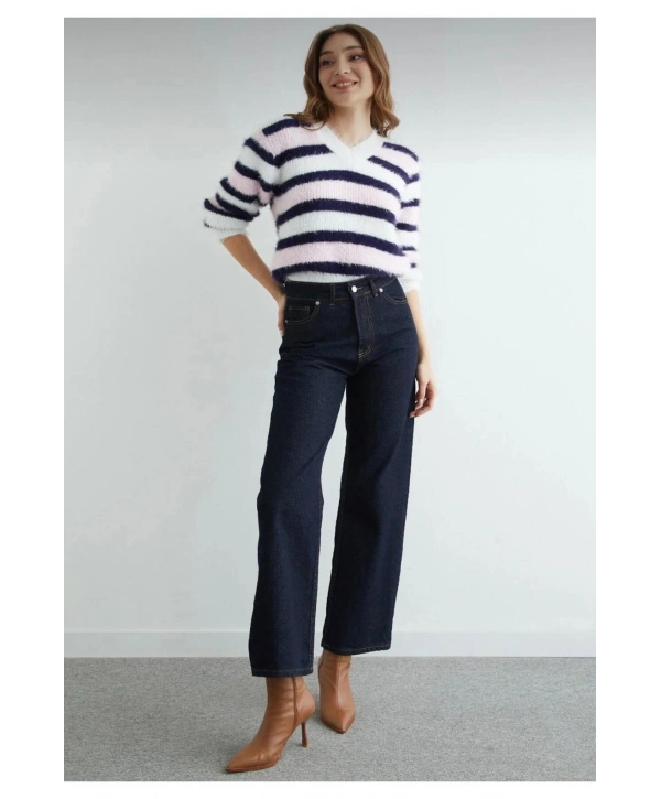 Kadın Sakallı Triko V Yaka Kazak (Yumuşak Tuşe) standart Beden