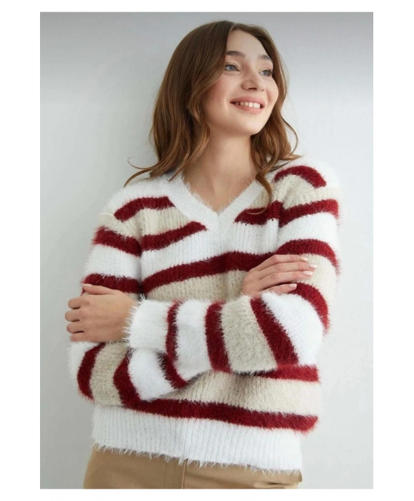 Kadın Sakallı Triko V Yaka Kazak (Yumuşak Tuşe) standart Beden