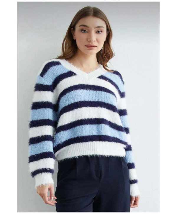 Kadın Sakallı Triko V Yaka Kazak (Yumuşak Tuşe) standart Beden