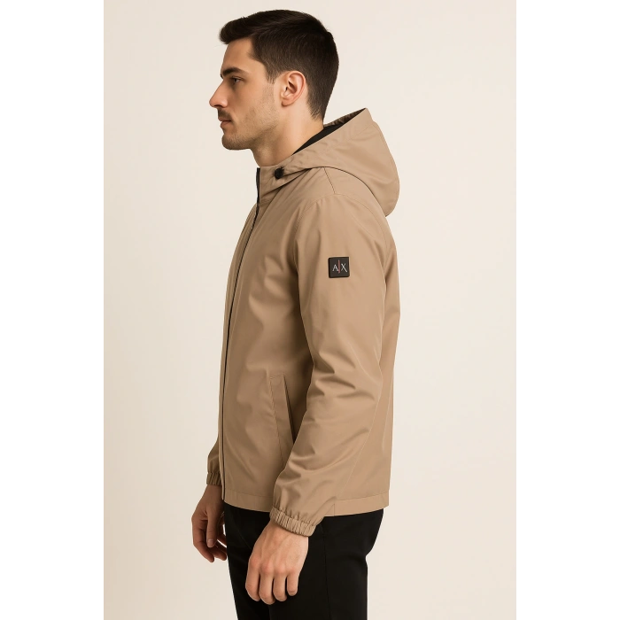 Kapüşonlu Fermuarlı Bej Renk Yağmurluk