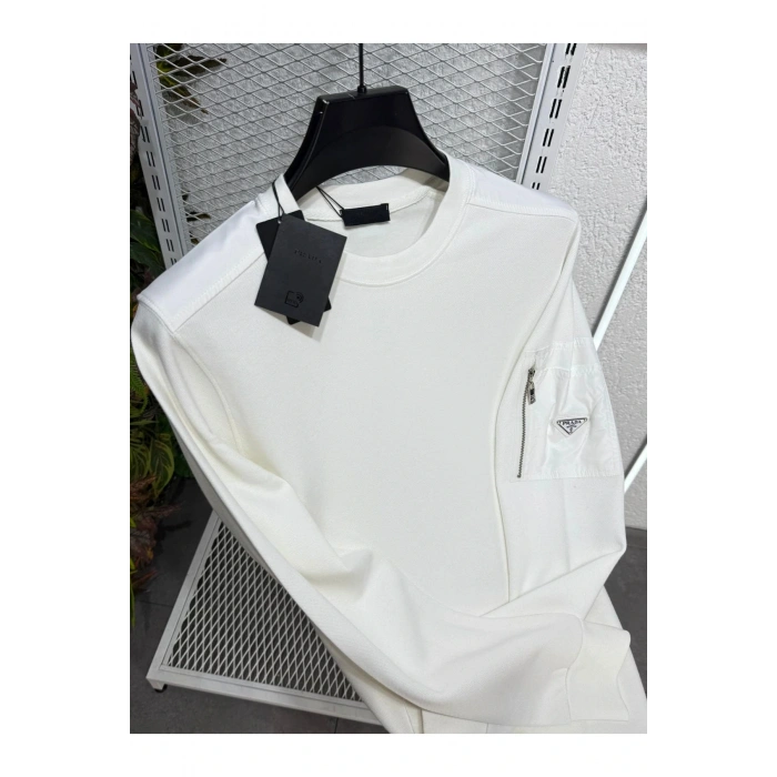 Bisiklet Yaka Kolda Cepli Tişört