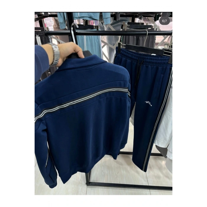 Yan Çizgi Detaylı Eşofman Takımı