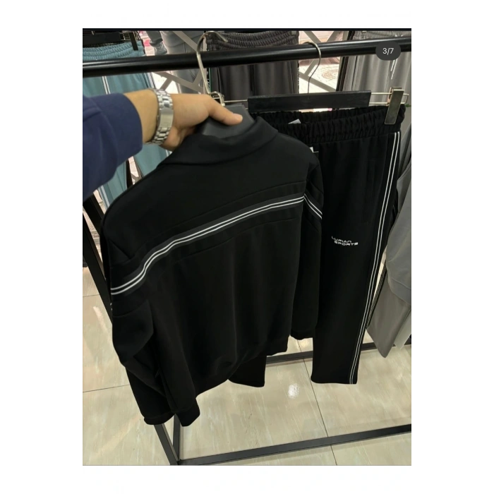 Yan Çizgi Detaylı Eşofman Takımı