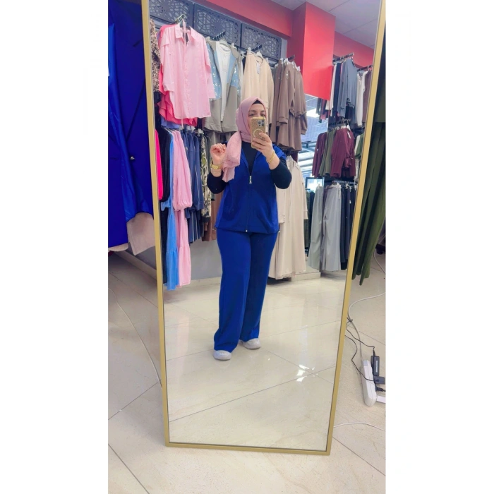 Kısa Kollu Yanları Parça Detaylı Fermuarlı İkili Takım