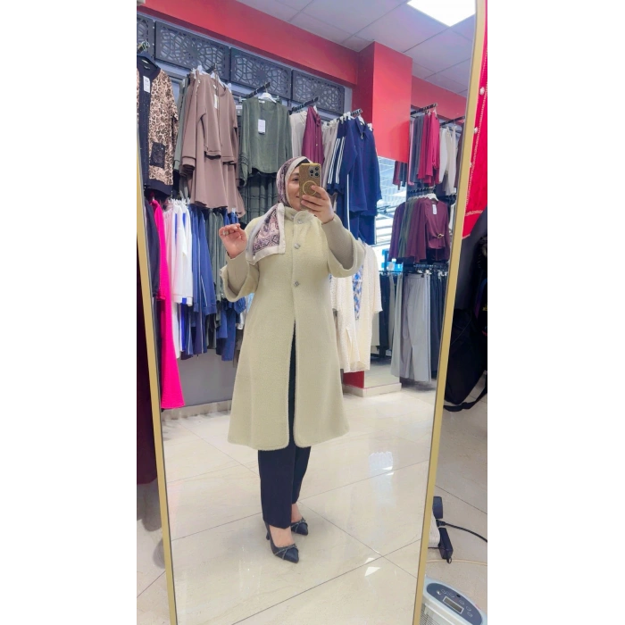 Kaşe Angora Düğmeli Kaban