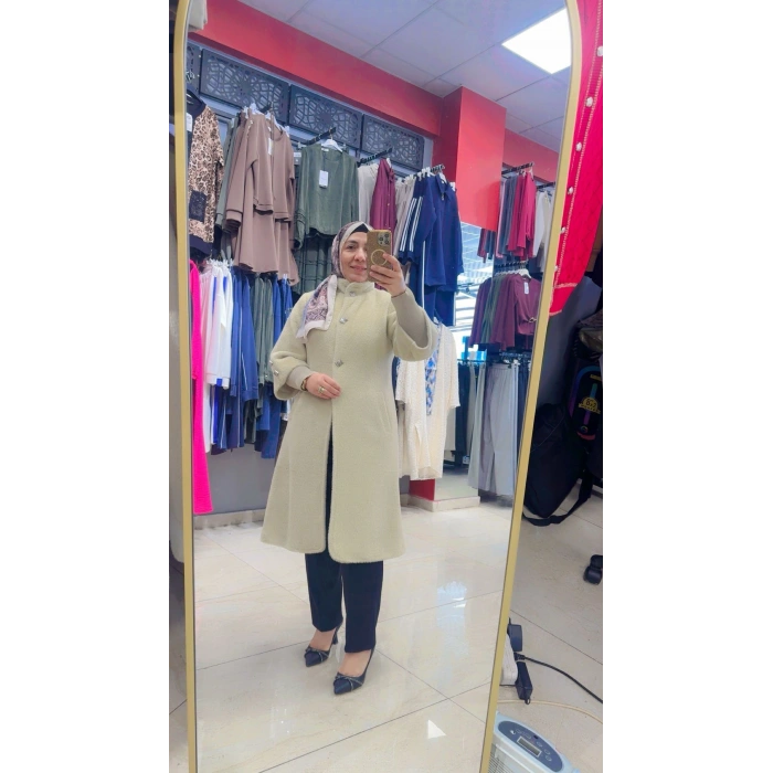 Kaşe Angora Düğmeli Kaban