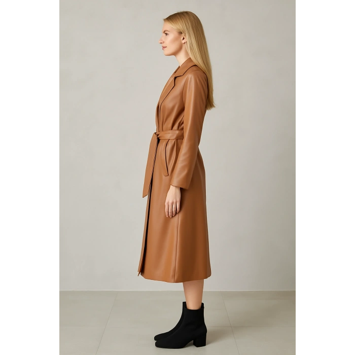 Deri Düğmeli ve Kuşaklı Trençkot