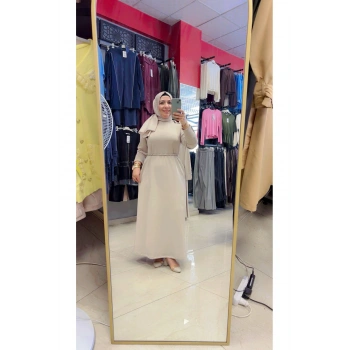 Omuz ve Kol Düğme Detaylı Boydan Elbise