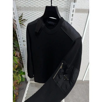 Bisiklet Yaka Kolda Cepli Tişört