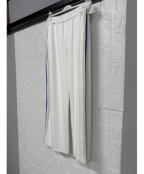 Mavi Parçalı Takım