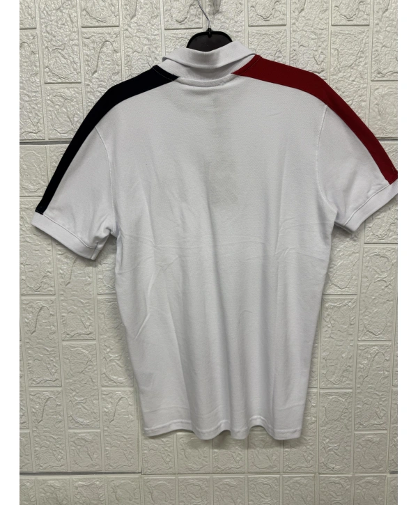 Kolları Çizgi Detaylı Fermuarlı Kısa Kollu Tişört