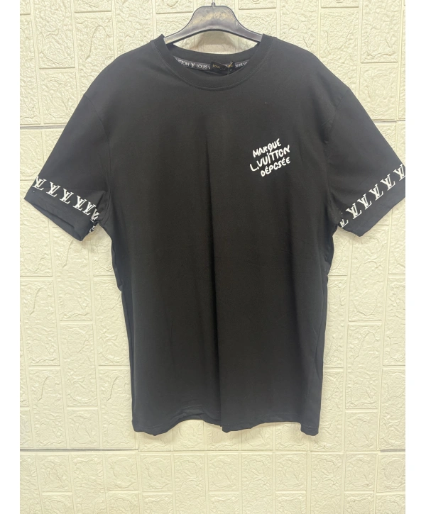 Önü ve Kollarında Yazı Detaylı Bisiklet Yaka Tişört