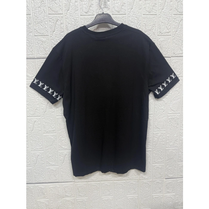 Önü ve Kollarında Yazı Detaylı Bisiklet Yaka Tişört