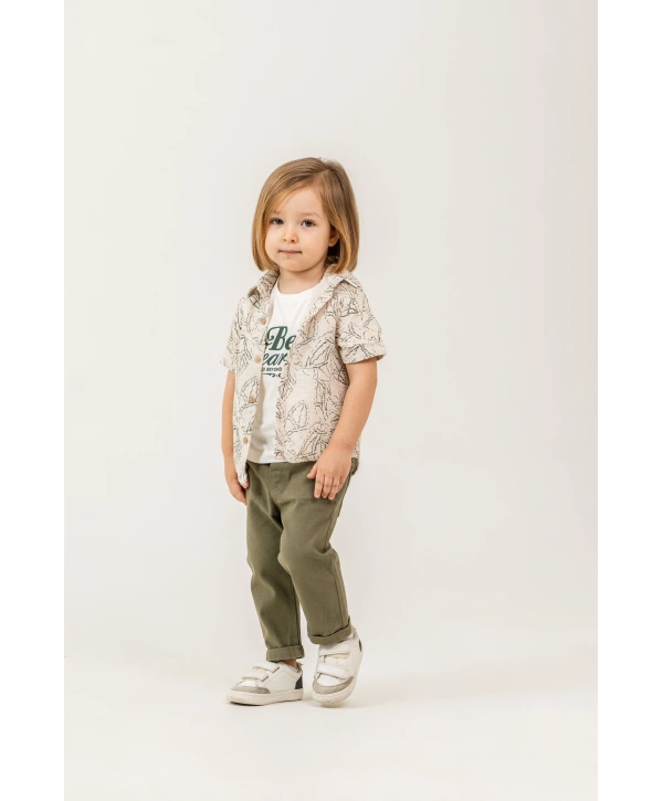 Erkek Çocuk Yaprak Desenli Gömlekli 3’lü Takım - %100 Pamuk Tişörtlü & Likralı Pantolon + Çorap Hediyeli