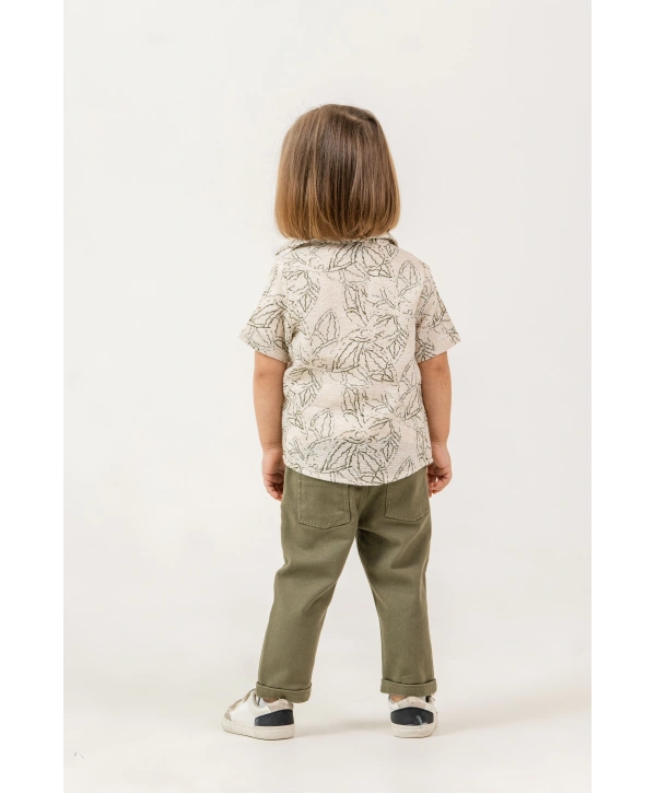 Erkek Çocuk Yaprak Desenli Gömlekli 3’lü Takım - %100 Pamuk Tişörtlü & Likralı Pantolon + Çorap Hediyeli