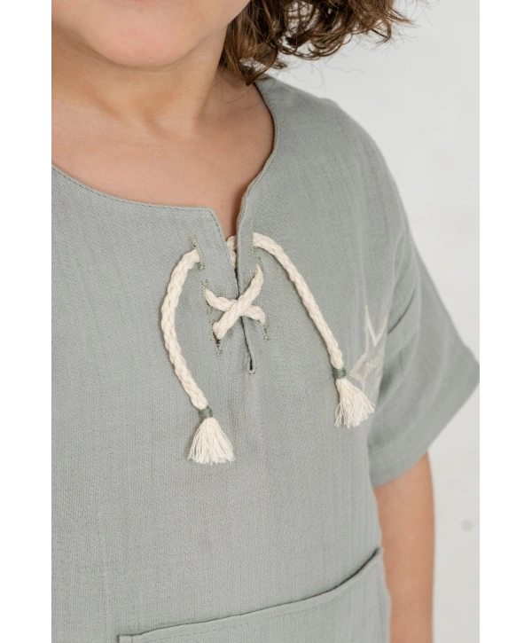 Unisex Çocuk %100 Pamuk Bağcıklı Tişört&Çocuk Şortlu Müslin Takım – Şapka Hediyeli