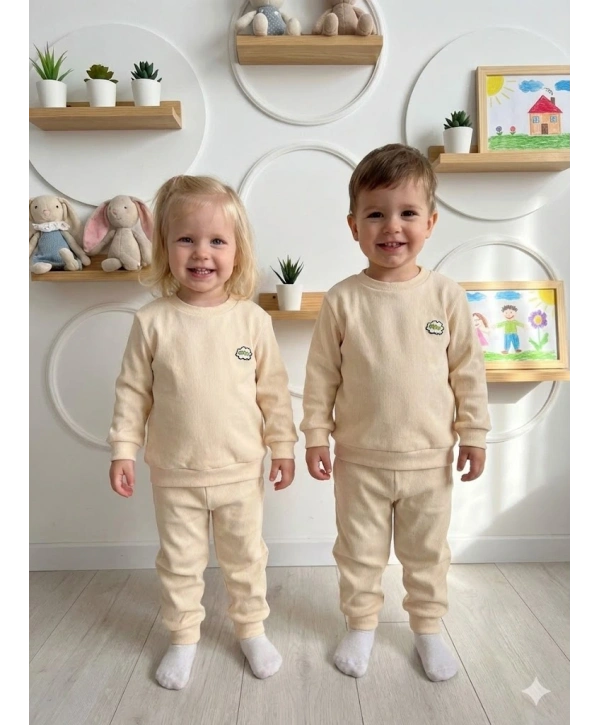 Mevsimlik Unisex Alt Üst Pamuklu ve Likralı Gündelik Eşofman Takımı 1-5 Yaş