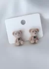 Açık Kahverengi Renk Ayıcık Figür Kadın Küpe