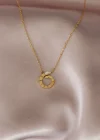 Çelik Yılan Tasarımlı Gold Renk Kadın Kolye