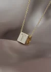 Gold Renkli Küp Model Zirkon Taşlı T Harfli Kolye