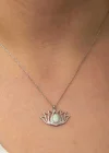 Gümüş Beyaz Opal Taşlı Lotus Kadın Kolye