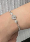 Gümüş Çember Beyaz Taşlı Su Yolu Kadın Bileklik