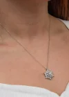 Gümüş Dönen Kar Tanesi Lotus Çiçeği Kolye