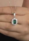 Gümüş Elmas Montür Zümrüt Taşlı Kadın Kolye