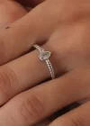 Gümüş Renk Damla Figür Zirkon Taş Detay Kadın Yüzük