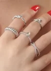 Gümüş Renk Zirkon Taşlı Sarmal Model Kedi Figür Bayan Yüzük Kombin
