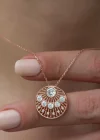 Gümüş Rose Etnik Desenli Rose Bayan Kolye