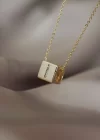 Küp Model Gold Renk Zirkon Taşlı İ Harfli Kolye