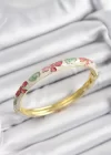 Mineli Pirinç Pembe Yeşil Ve Krem Çiçek Motifli Gold Renk Kadın Kelepçe