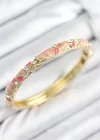 Mineli Pirinç Zirkon Taşlı Pembe Çiçek Motifli Gold Kadın Kelepçe