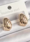 Pirinç Gold Renk İşleme Detaylı Yarım Halka Model Kadın Küpe