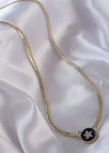 Pirinç Gold Renk Zirkon Taşlı Yıldız Model Siyah Mineli Ezme Zincirli Serenay Kolyesi