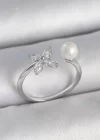 Pirinç Gümüş Renk Zirkon Taşlı Çiçek Model İnci Detay Ayarlanabilir Kadın Yüzük