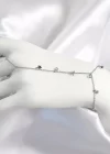 Pirinç Renkli Zirkon Taşlı Sallantılı Yıldızlı Model Gümüş Renk Kadın Şahmeran