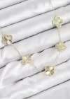 Pirinç VIP Yonca Model Gold Renk Kadın Kolye