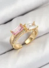 Pirinç Zirkon Taşlı Dikdörtgen Model Gold Renk Kadın Yüzük
