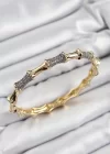 Pirinç Zirkon Taşlı Kemik Model Gold Renk Vip Kadın Bileklik