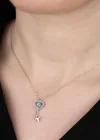 Swarovski Taşlı Gümüş Anahtar Bayan Kolye
