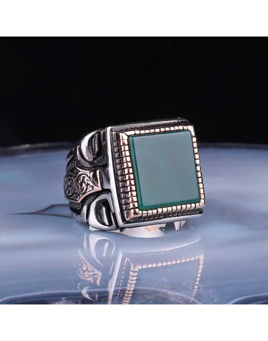 ​Gümüş Kare Yeşil Akik Taşlı Erkek Yüzük