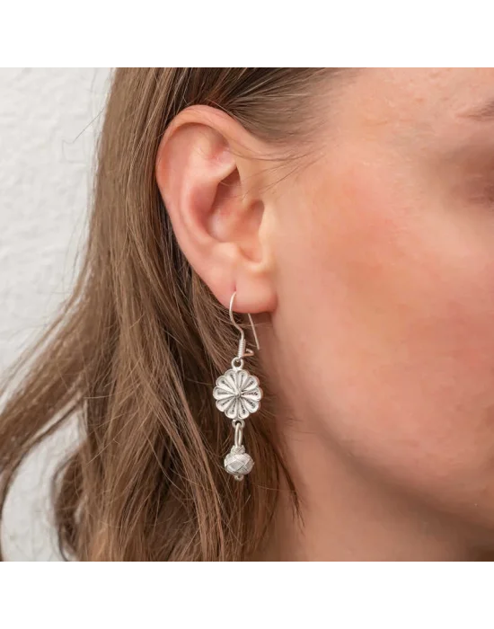 ​Gümüş Sallantılı Trabzon Kazaz Kadın Küpe