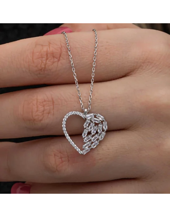 Gümüş Baget Taşlı Kalp Kadın Kolye