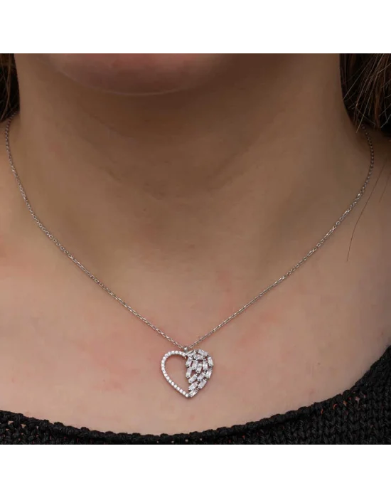 Gümüş Baget Taşlı Kalp Kadın Kolye