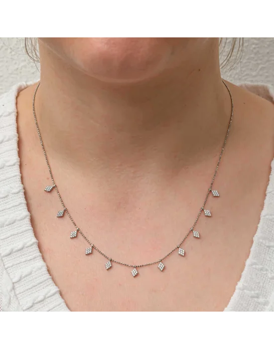 Gümüş Baklava Kesim Şans Kadın Kolye