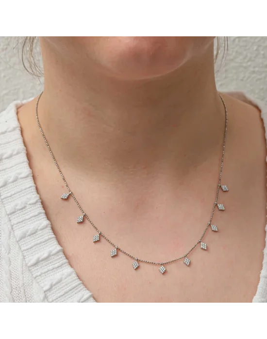 Gümüş Baklava Kesim Şans Kadın Kolye