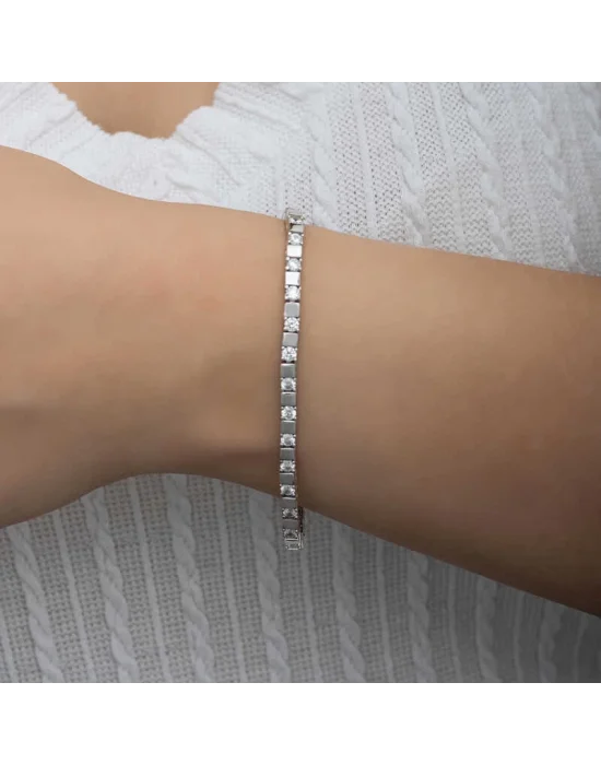Gümüş Beyaz Taşlı Su Yolu Kadın Bileklik